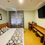Motel Cies Calvarrasa de Abajo