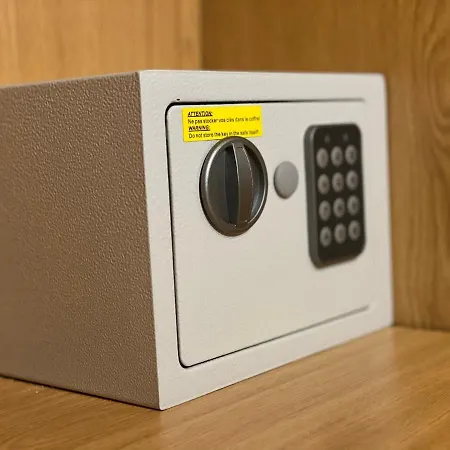 Cies 汽车旅馆 3*