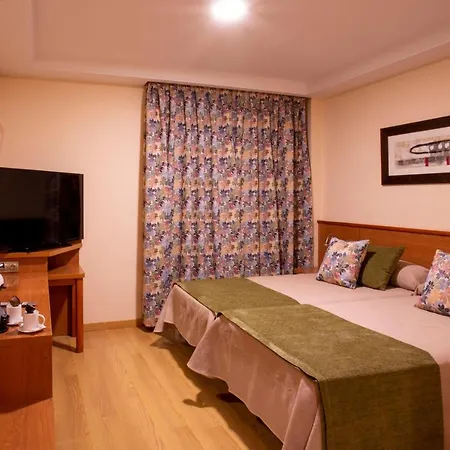 Motel Cies Calvarrasa de Abajo